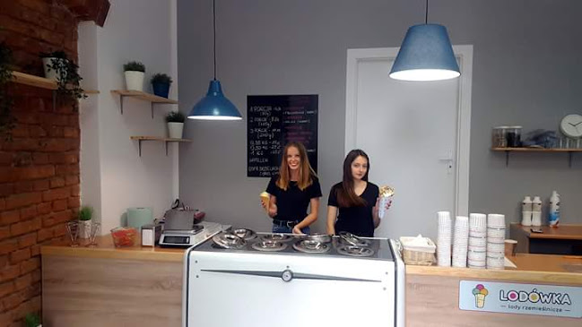 LODÓWKA - Oleśnica