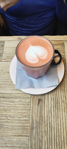 Wałowa 15, 33-100 Tarnów