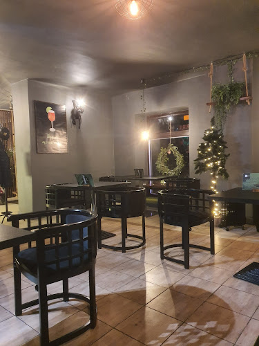 Głodna Małpa Pizza & Chill - Gastronomia