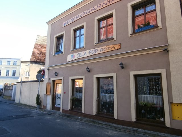 Restauracja Cela Pod Różą - Pierogarnia & Naleśnikarnia - Gastronomia
