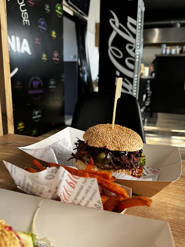 Comentarii opinii despre Masarnia-BURGER BAR & PIZZA HOUSE