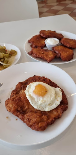 Opinii despre Sonia Bar Restauracja Obiady domowe Bistro Karczma în Mysiadło - Gastronomia