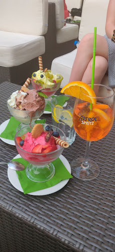 Comentarii opinii despre Cafe Helenka