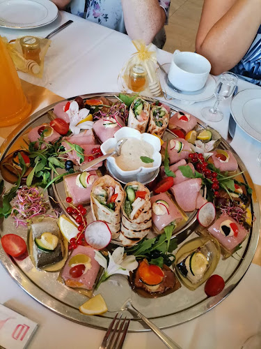 Opinii despre Restauracja Pod Dębem în Bydgoszcz - Gastronomia