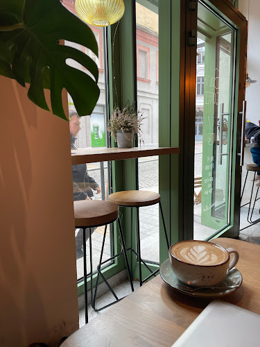 Comentarii opinii despre South Coffee