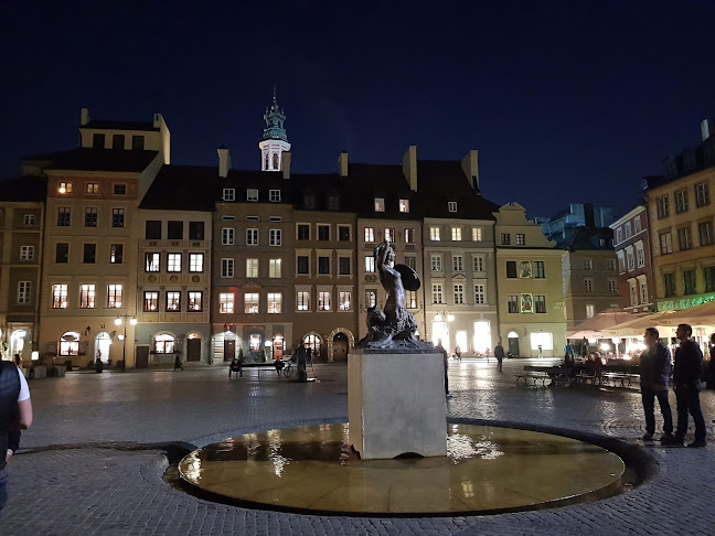 Krakowskie Przedmieście 85, 00-309 Warszawa