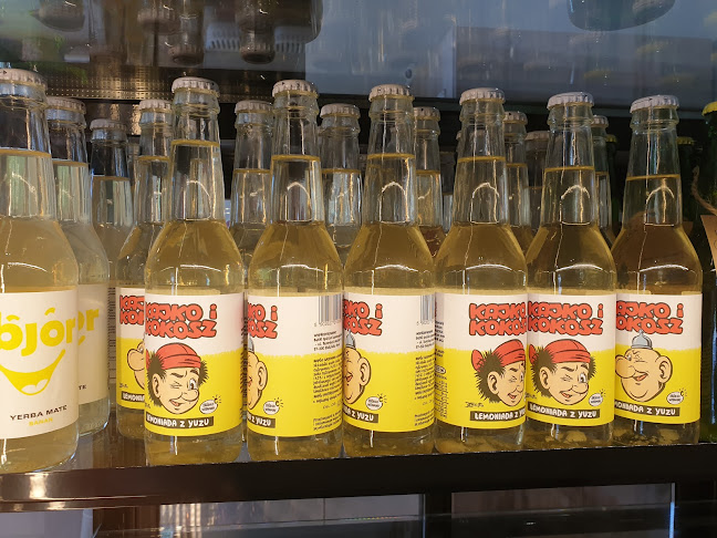 Adama Mickiewicza 41, 05-480 Karczew