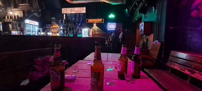 Niebo-Cafe. Pub Open Times