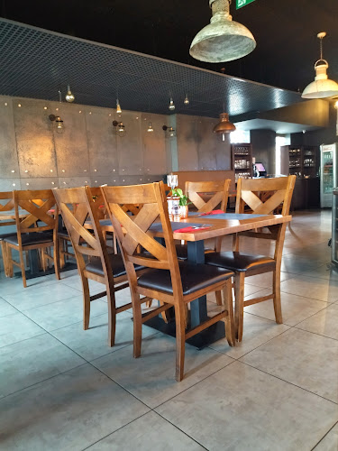 Loftowa Restauracja - Grojec