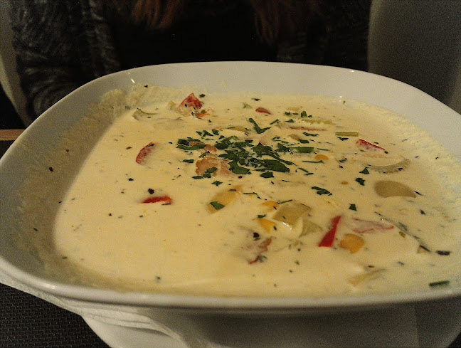 Mostowa 10/1, 87-100 Toruń