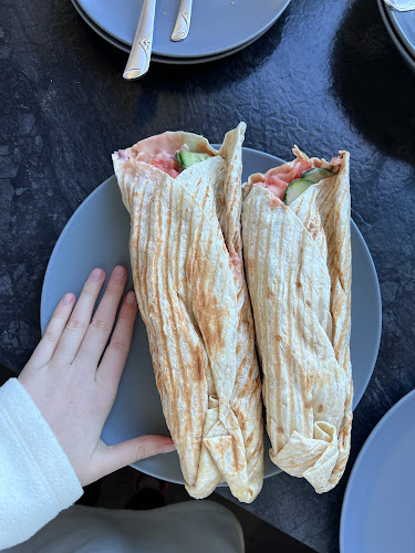 Opinii despre Mega Kebab Witomino în Gdynia - Gastronomia