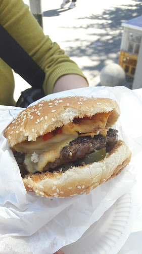 Comentarii opinii despre Love Burger