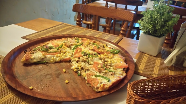 Opinii despre Pizzeria Karczma Wiejska în Chrząstawa Mała - Gastronomia