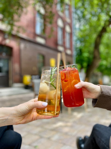 KLAR kawa i wino - kawiarnia speciality wine bar Gliwice