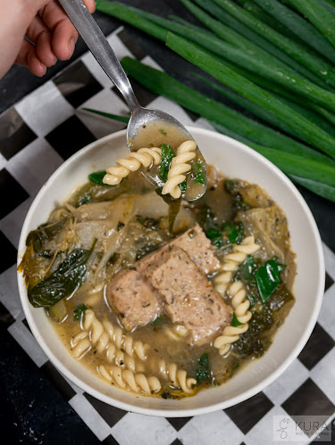 Opinii despre KURA Buffalo Wings & Craft Beer în Warszawa - Gastronomia