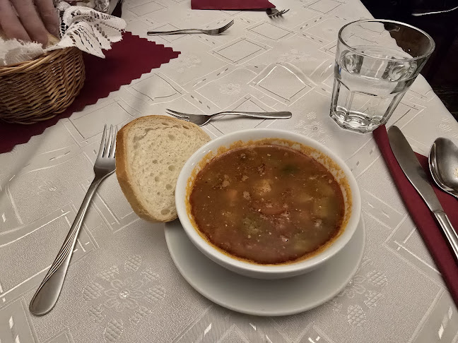 Ariel - Gastronomia