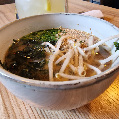Sushi Maestro & Ramen - Restauracja Sushi Warszawa Wola - Gastronomia