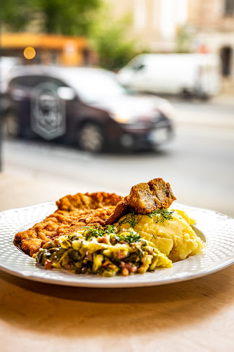 Dzielna 43 - Łódź