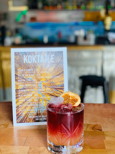 Comentarii opinii despre Klubokawiarnia Zakład Mięsny