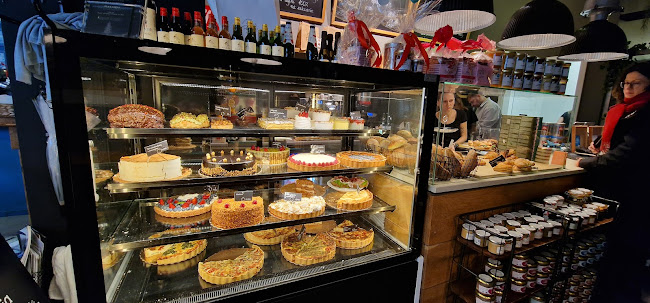 Półwiejska 42, 61-888 Poznań