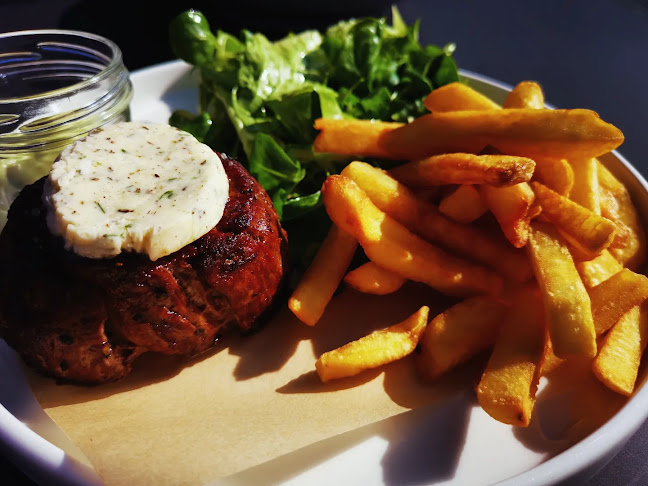 Comentarii opinii despre Restauracja Pino River