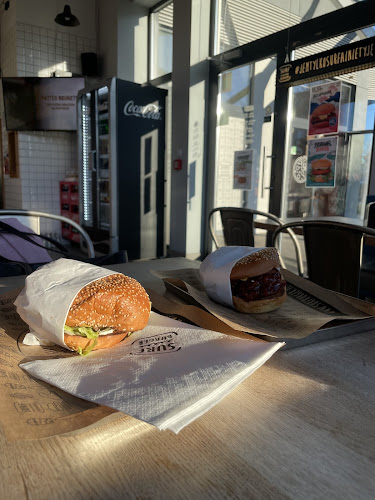 Władysława Cieszyńskiego 1C, 80-809 Gdańsk