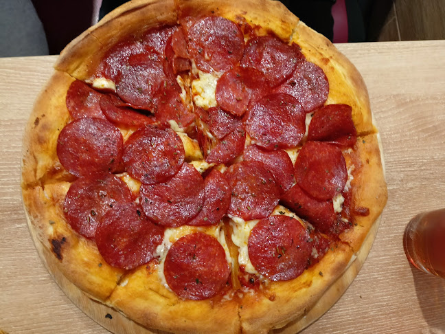 Comentarii opinii despre New York Pizza Department