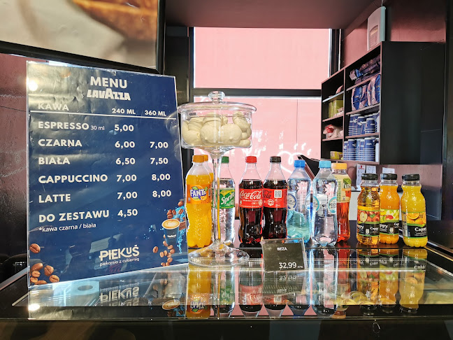 Opinii despre PIEKUŚ piekarnia z cukiernią în Lubicz Górny - Gastronomia