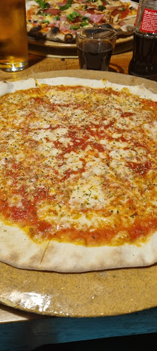 Pizzeria Sergio Mandini. Oryginalna Pizza Włoska - Gastronomia