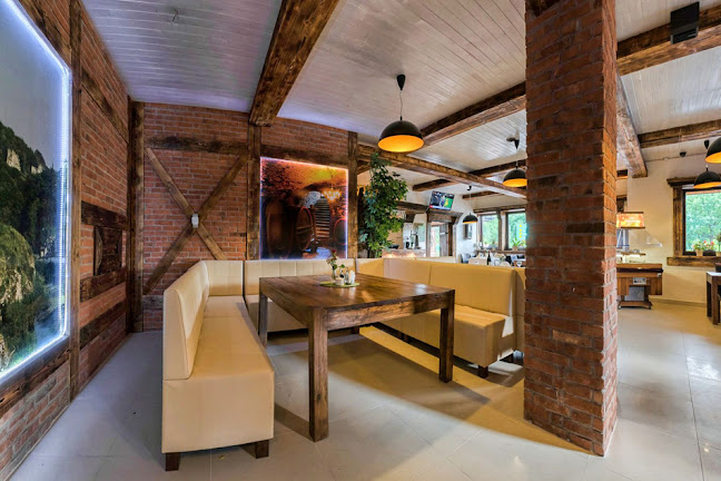 Koziegłowska 8, 42-310 Żarki