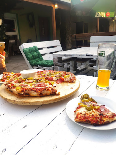 Pizzeria Karczma Wiejska - Gastronomia