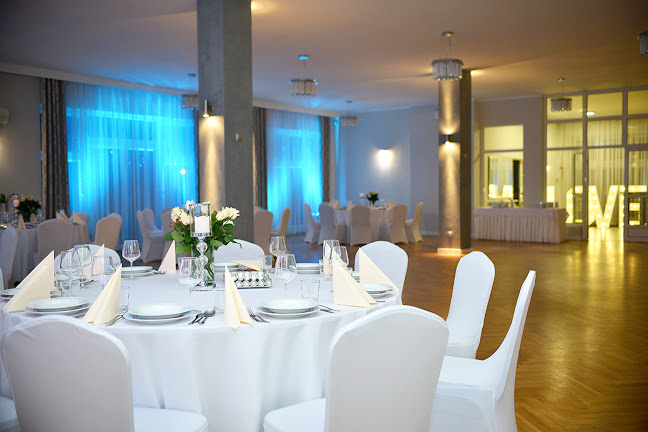 Gołonoska 33, 42-523 Dąbrowa Górnicza