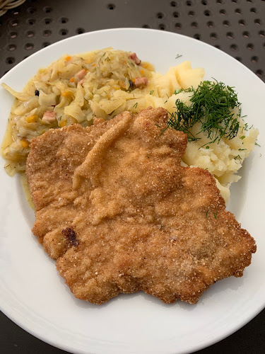 Racławicka 146, 02-117 Warszawa