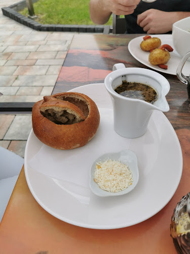 Leszczyńska 40, 43-300 Bielsko-Biała