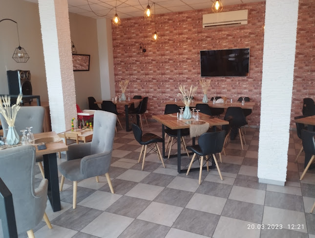 Comments and reviews of Bistro Moderno