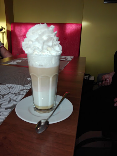 Opinii despre Cafe Fusy în Ostrołęka - Gastronomia