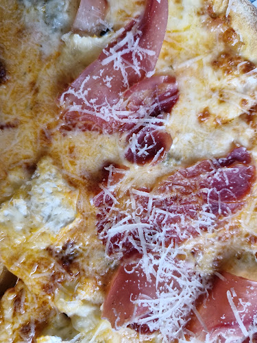 Restauracja Pizzeria Kawiarnia Deliszys - Zgorzelec