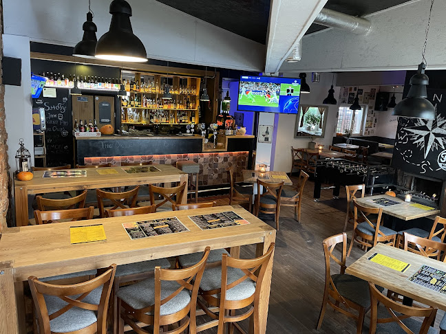 Fog House Pub & Grill