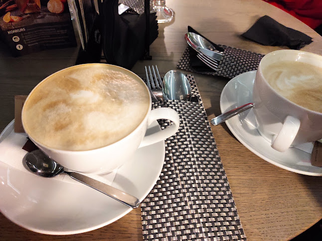 Aleja Najświętszej Maryi Panny 61, 42-217 Częstochowa