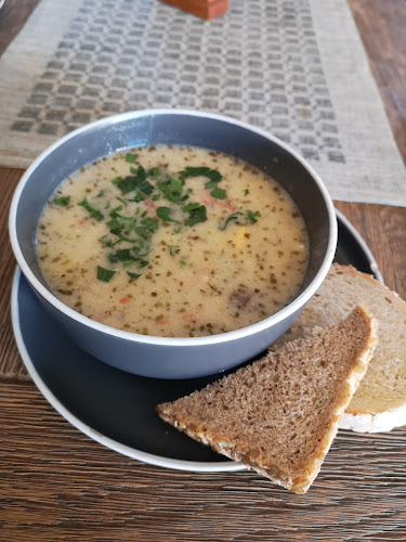 Restauracja Stara Stajnia - Łomnica