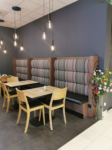 Piekarnia Domino-oddział Poronin - Gastronomia