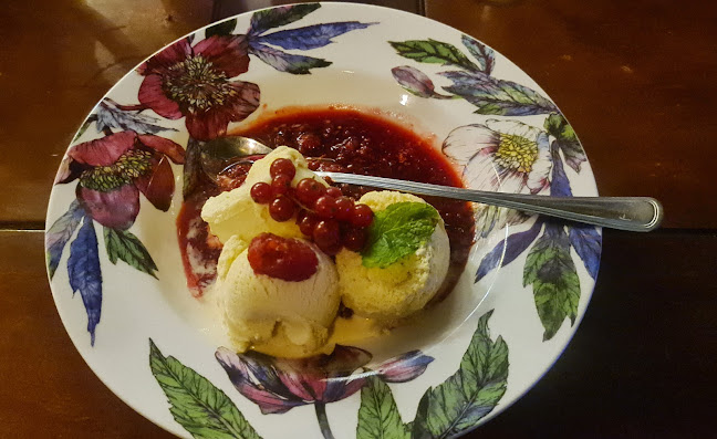 Ostrówek 19, 45-082 Opole