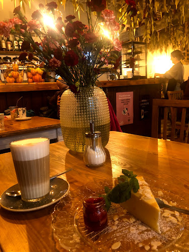 Świętosławska 10, 61-870 Poznań