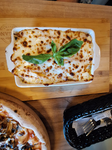 Restauracja Oregano Bistro Pizza Augustów - Gastronomia