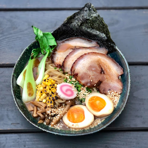 Sushi Maestro & Ramen - Restauracja Sushi Warszawa Wola - Gastronomia