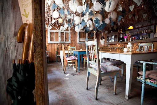 Opinii despre Weranda Caffe în Poznań - Gastronomia