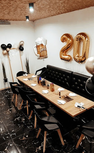 Fanaberia Bowling & Pizza