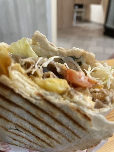 Opinii despre Chilli Kebab and Grill în Szczecinek - Gastronomia