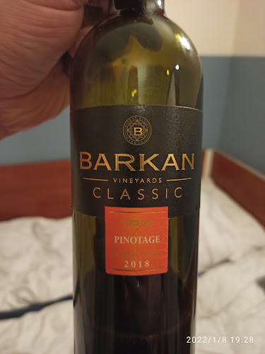 Winiarnia Est! Est!! Est!!! - Gastronomia