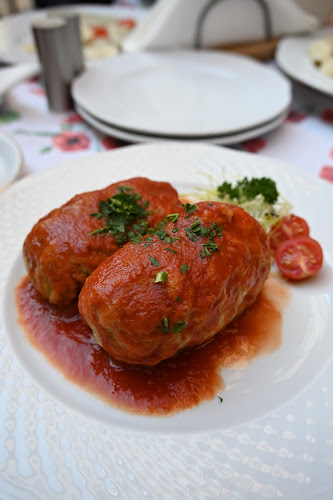 Wąski Dunaj 4/6/8, 00-256 Warszawa